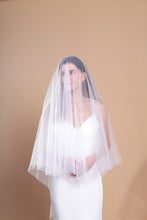 Load image into Gallery viewer, MIA - Two-tier Soft Fingertip Length Wedding Veil