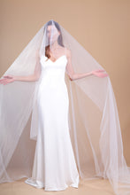 Load image into Gallery viewer, ELIZABETH - extra long wedding veil