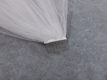 Load image into Gallery viewer, CHLOE - 1960’s inspired short bouffant wedding veil with a cut edge