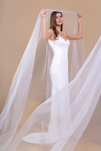 Load image into Gallery viewer, ELIZABETH - extra long wedding veil