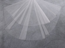Load image into Gallery viewer, MIA - Two-tier Soft Fingertip Length Wedding Veil