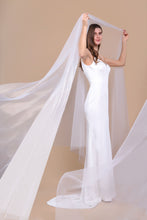 Load image into Gallery viewer, ELIZABETH - extra long wedding veil
