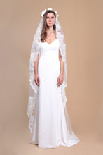 Load image into Gallery viewer, EVELYN - single layer floor length lace edged mantilla veil