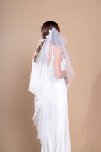 Load image into Gallery viewer, CHARLOTTE - elegant hand cut fingertip length wedding veil